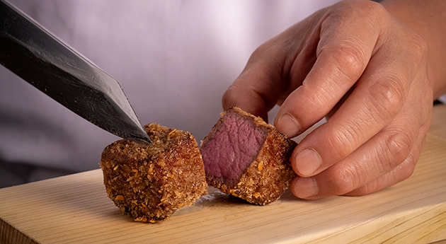 A5 Black Wagyu Beef Tenderloin Cutlet